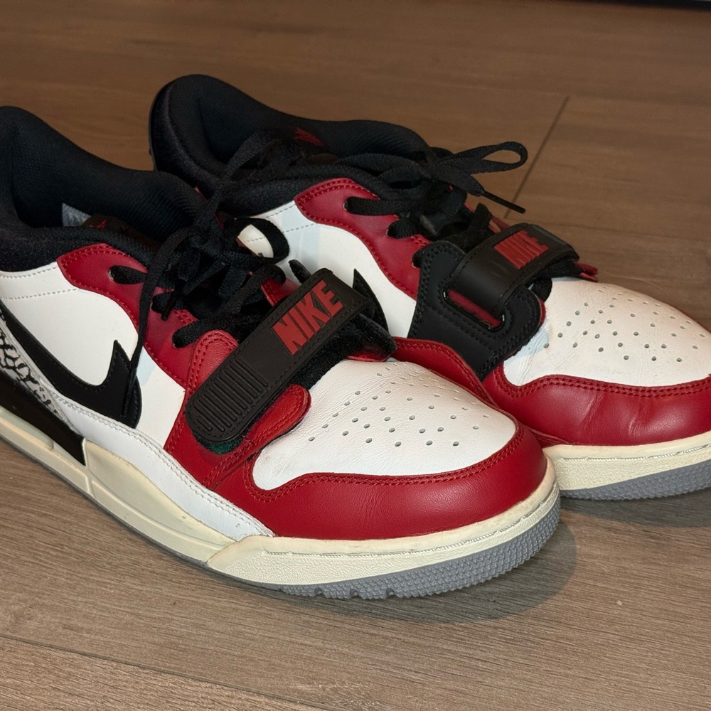 Nike Air Jordan Legacy 312 Low "Chicago"